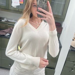 White Uniqlo V neck Sweater